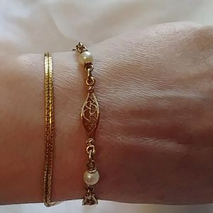 2 golden Bracelets